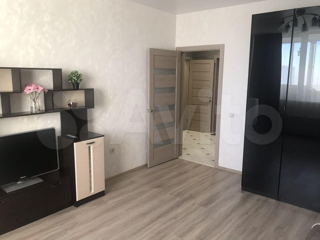 Ул ленина 20 б гафуров квартира снимаю. Снять квартиру 10000 в месяц. Лалафо квартиры в канте. Смольная 51к3. Снять квартиру 10000 в месяц.